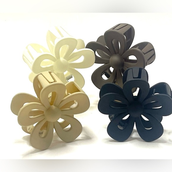 4 Pieces Boho Flower Claw Clips 3X3 Inch Non Slip Matte Finish New - Picture 3 of 6